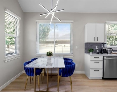 1531 Home Park Drive - Photo Thumbnail 11