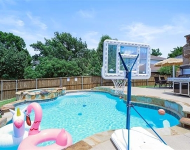 1531 Home Park Drive - Photo Thumbnail 30