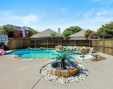 1531 Home Park Drive - Photo Thumbnail 29