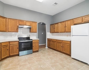 2657 Red Spruce Drive - Photo Thumbnail 10