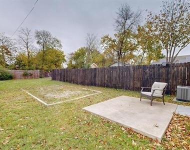 1532 Whitaker Avenue - Photo Thumbnail 33