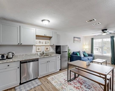 1532 Whitaker Avenue - Photo Thumbnail 15