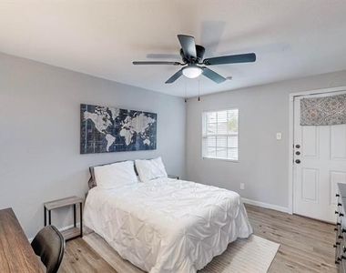 1532 Whitaker Avenue - Photo Thumbnail 18