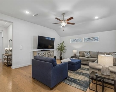 685 Coleman Street - Photo Thumbnail 3