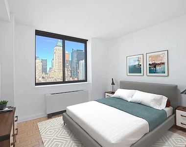 360 West 43rd Street - Photo Thumbnail 3