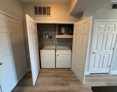 3102 Kings Road - Photo Thumbnail 9