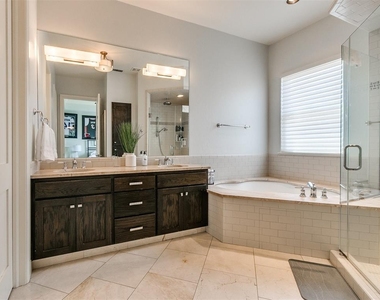 414 Ne 2nd Street - Photo Thumbnail 10