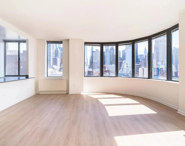 505 West 54th Street - Photo Thumbnail 1