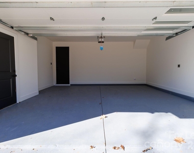3521 Avalon Avenue - Photo Thumbnail 15