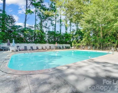 8518 Castle Pine Court - Photo Thumbnail 29