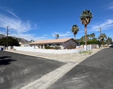 1990 E Calle Felicia - Photo Thumbnail 2
