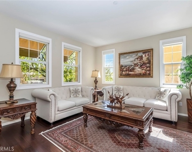 28629 Farrier - Photo Thumbnail 6