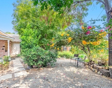 5825 Fulton Avenue - Photo Thumbnail 30