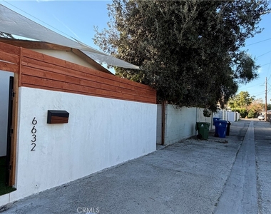 6632 Fulton Avenue - Photo Thumbnail 15