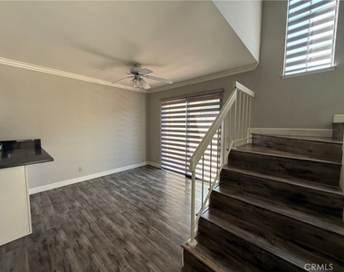2201 Cheyenne Way - Photo Thumbnail 8