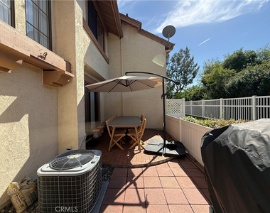 2201 Cheyenne Way - Photo Thumbnail 3