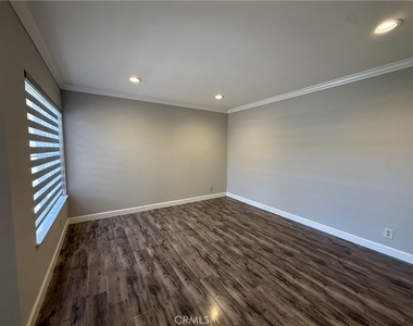 2201 Cheyenne Way - Photo Thumbnail 7