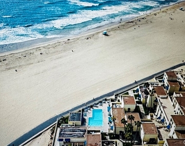 711 Pacific Coast - Photo Thumbnail 1