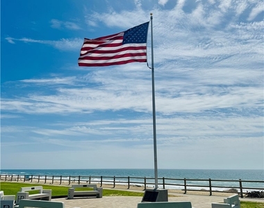 711 Pacific Coast - Photo Thumbnail 41