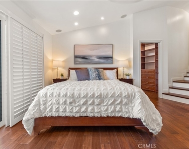 1077 10th Street - Photo Thumbnail 64