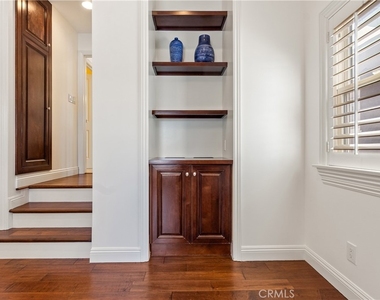 1077 10th Street - Photo Thumbnail 66