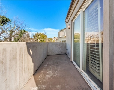 1077 10th Street - Photo Thumbnail 21