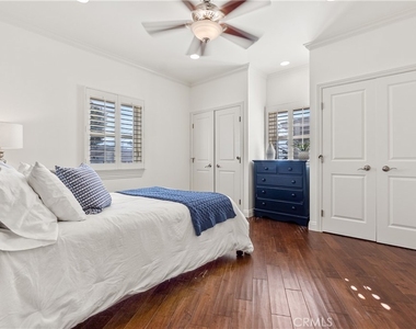 1077 10th Street - Photo Thumbnail 36