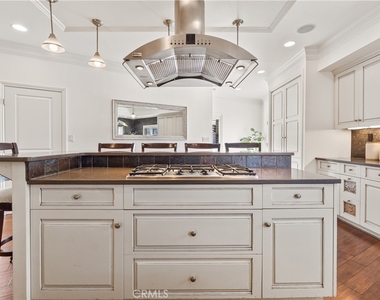 1077 10th Street - Photo Thumbnail 56