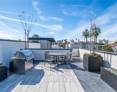 150 S Oak Knoll Avenue - Photo Thumbnail 17