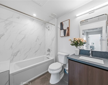 150 S Oak Knoll Avenue - Photo Thumbnail 13