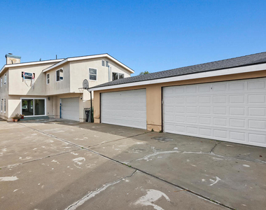 4228 W 132nd Street - Photo Thumbnail 2