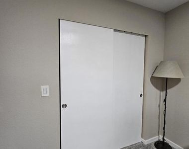 4228 W 132nd Street - Photo Thumbnail 22