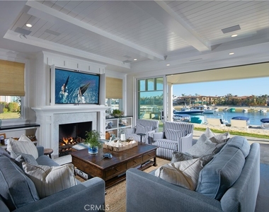 14 Beacon Bay - Photo Thumbnail 8