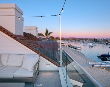 14 Beacon Bay - Photo Thumbnail 28