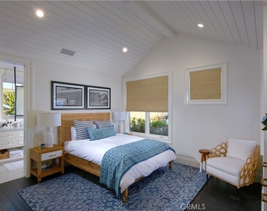 14 Beacon Bay - Photo Thumbnail 23