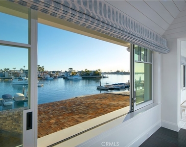 14 Beacon Bay - Photo Thumbnail 18