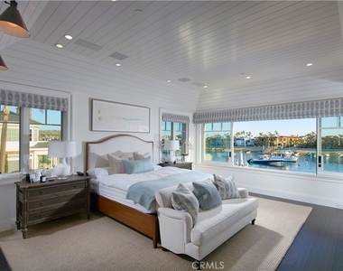 14 Beacon Bay - Photo Thumbnail 17