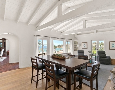 52 Emerald Bay - Photo Thumbnail 6