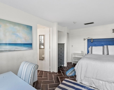 52 Emerald Bay - Photo Thumbnail 28
