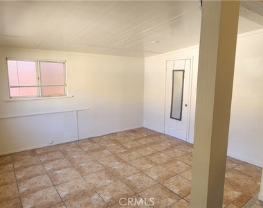 6963 Tamarisk Avenue - Photo Thumbnail 6