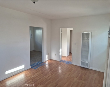 118 Fano Street - Photo Thumbnail 5