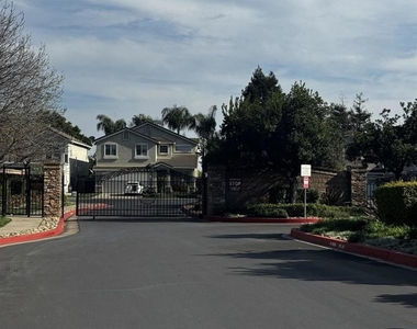 8224 Shay Cir - Photo Thumbnail 36