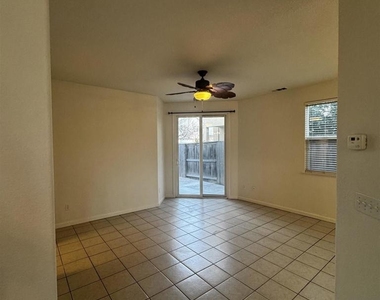 8224 Shay Cir - Photo Thumbnail 17
