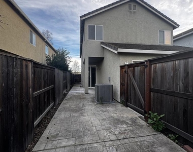 8224 Shay Cir - Photo Thumbnail 33