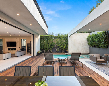 623 N Edinburgh Avenue - Photo Thumbnail 2