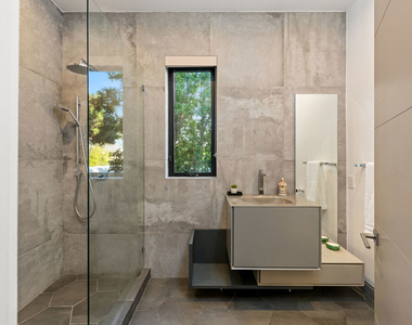 623 N Edinburgh Avenue - Photo Thumbnail 27