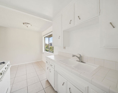 2038 S Holt Avenue - Photo Thumbnail 3