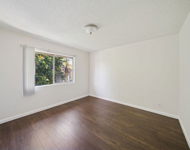 2038 S Holt Avenue - Photo Thumbnail 6