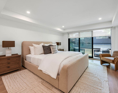 350 N Palm Drive - Photo Thumbnail 13