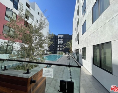 1234 Wilshire Boulevard - Photo Thumbnail 20